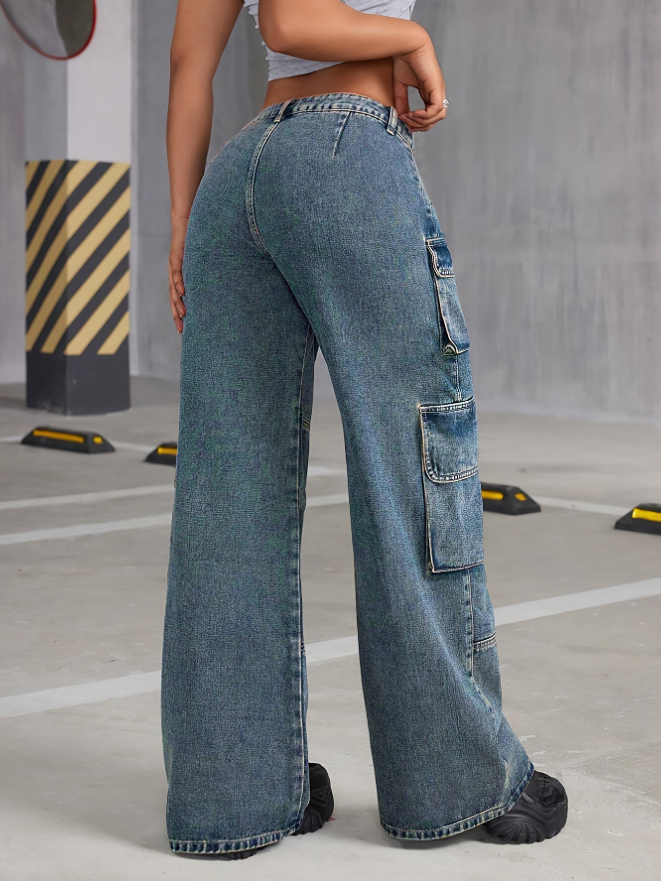 1pc Y2K Inspired Women'S Casual Denim Cargo Pants with Multiple Flap Pockets, Vintage Wash, Non-Stretch Fabric, Solid Pattern, Suitable for All Seasons
