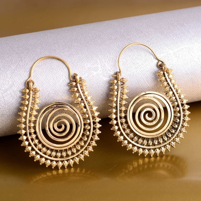TEMU Thick Earrings With A Bohemian Retro Style, End, Perfect For Women. Copper-filled Spiral Hoop Earrings In Golden Color Are Ideal For Everyday Party Jewelry Additions