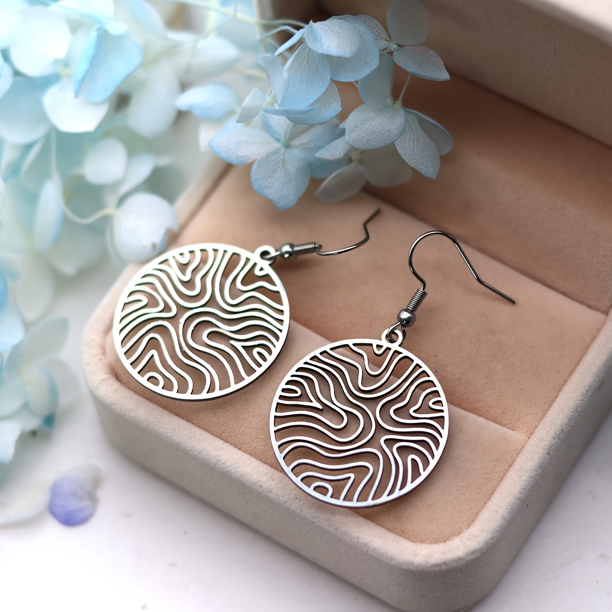 E-shop Neue Design Damen Edelstahl Ohrringe – Minimalistische -Kunstlinie Schmuck, & Festliche Anlässe, Ganzjährige Neutrale Eleganz für Casual und