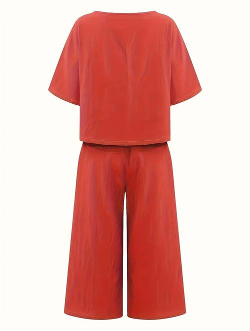 ladies short sleeve t shirt and trousers set