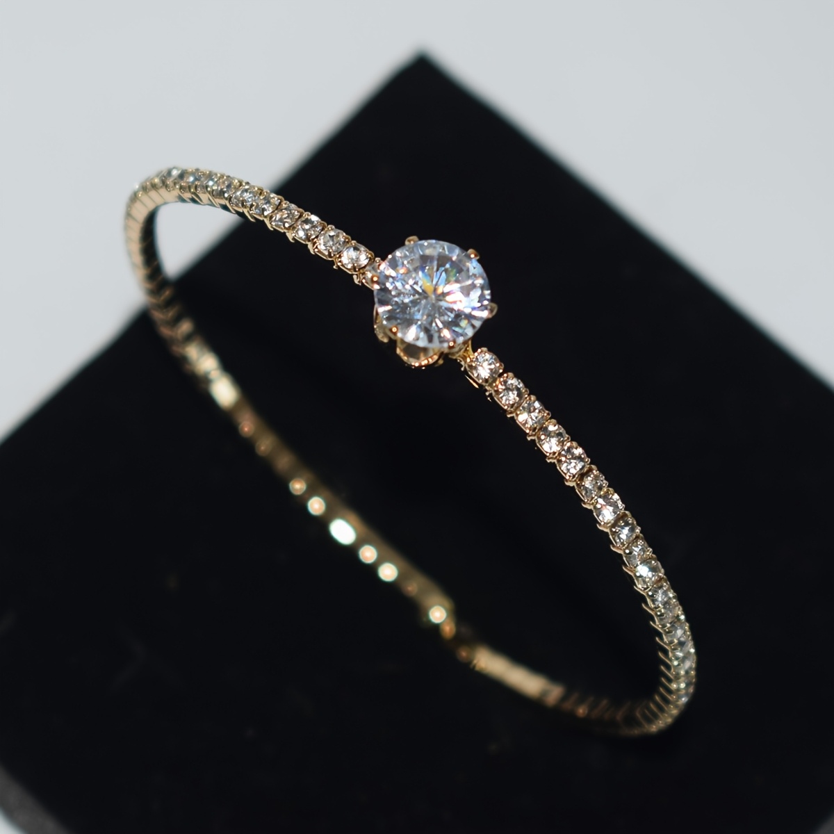 Elegant Cubic Zirconia Bracelet, Silvery-Plated