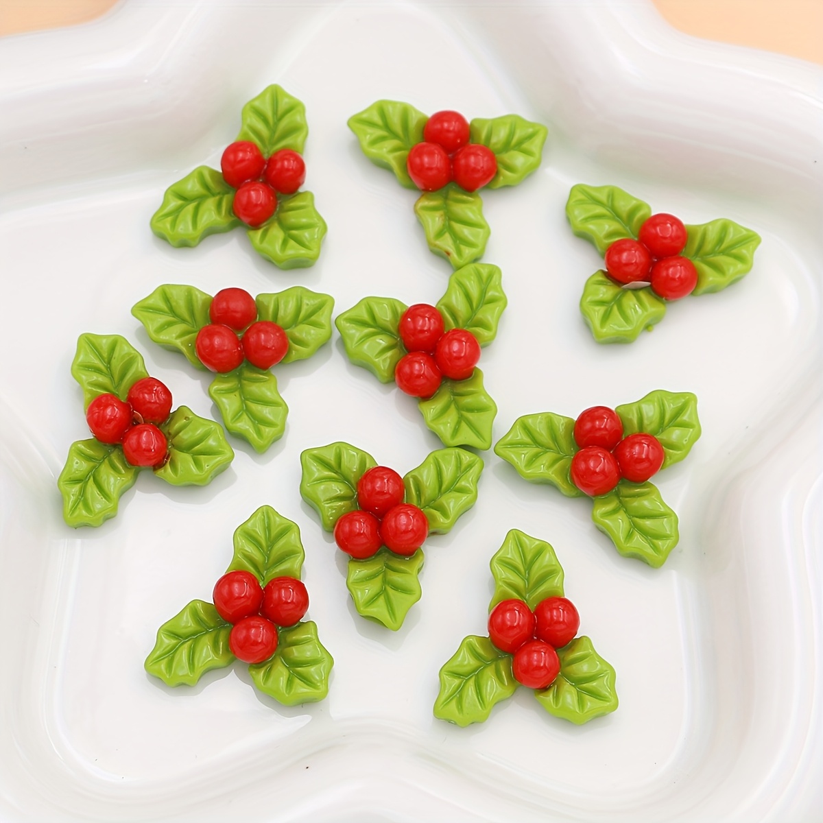 TEMU 2d Flat, 10pcs Resin Christmas Charms, Flatback Christmas Holly, For Jewelry Making, Hair Pin, Phone Case Accessories