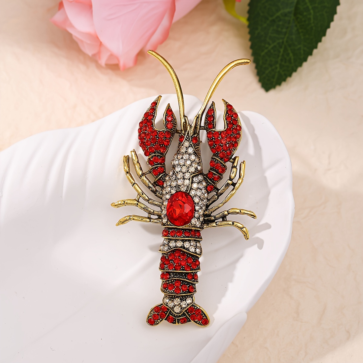 

Vintage Lobster Design Animal Brooch, Sparkling Artificial Crystal Rhinestones Exquisite Personality Creative Design Perfect For Daily Banquet Party Wear Jewelry Decorative Accessory