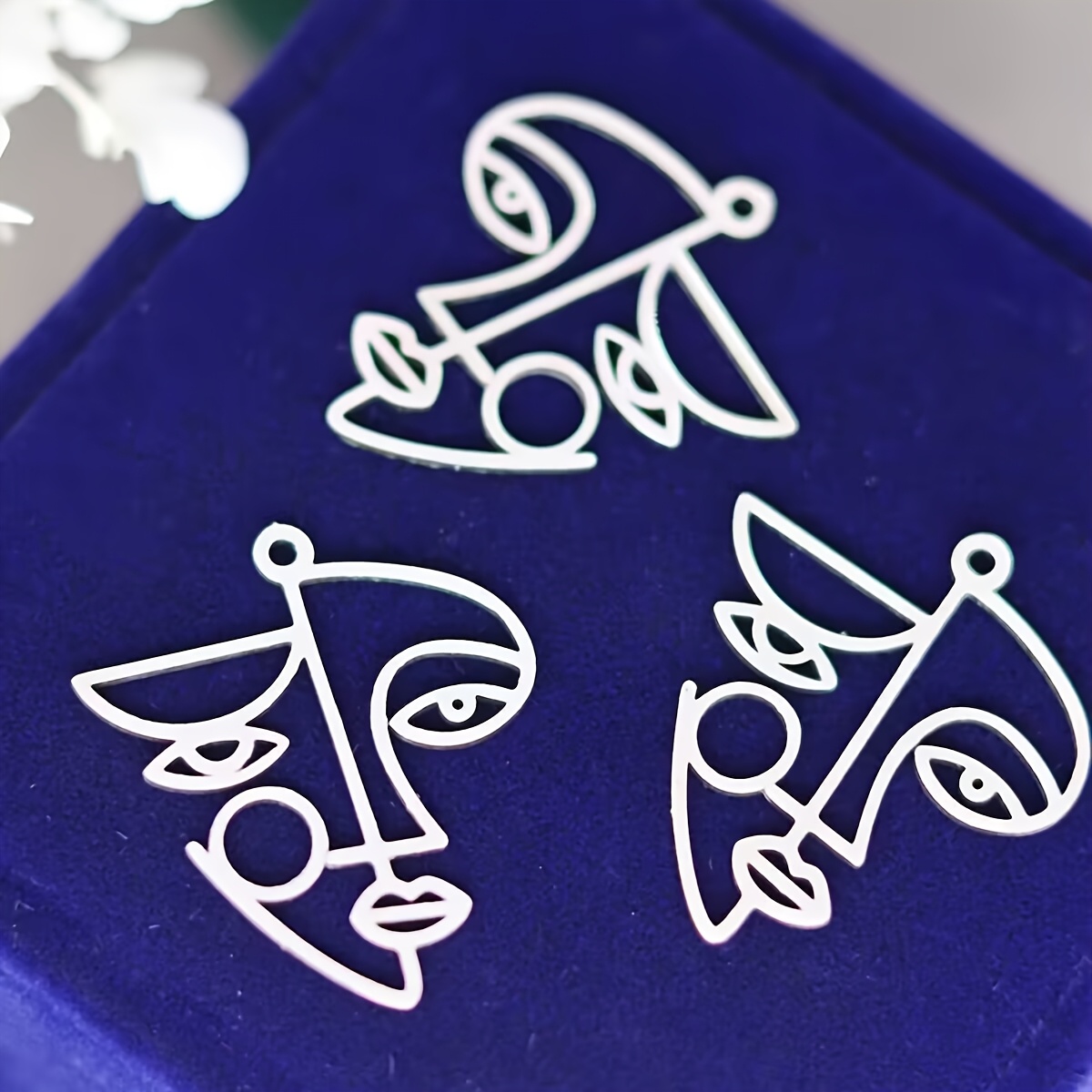 3pcs Picasso Abstract Art Portrait Stainless Steel Pendant Charms For Jewelry Making Necklace Earrings Additions