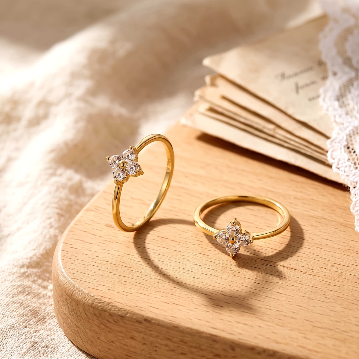 2pcs Fashionable Four-Leaf Copper and Stainless Steel Ring Set