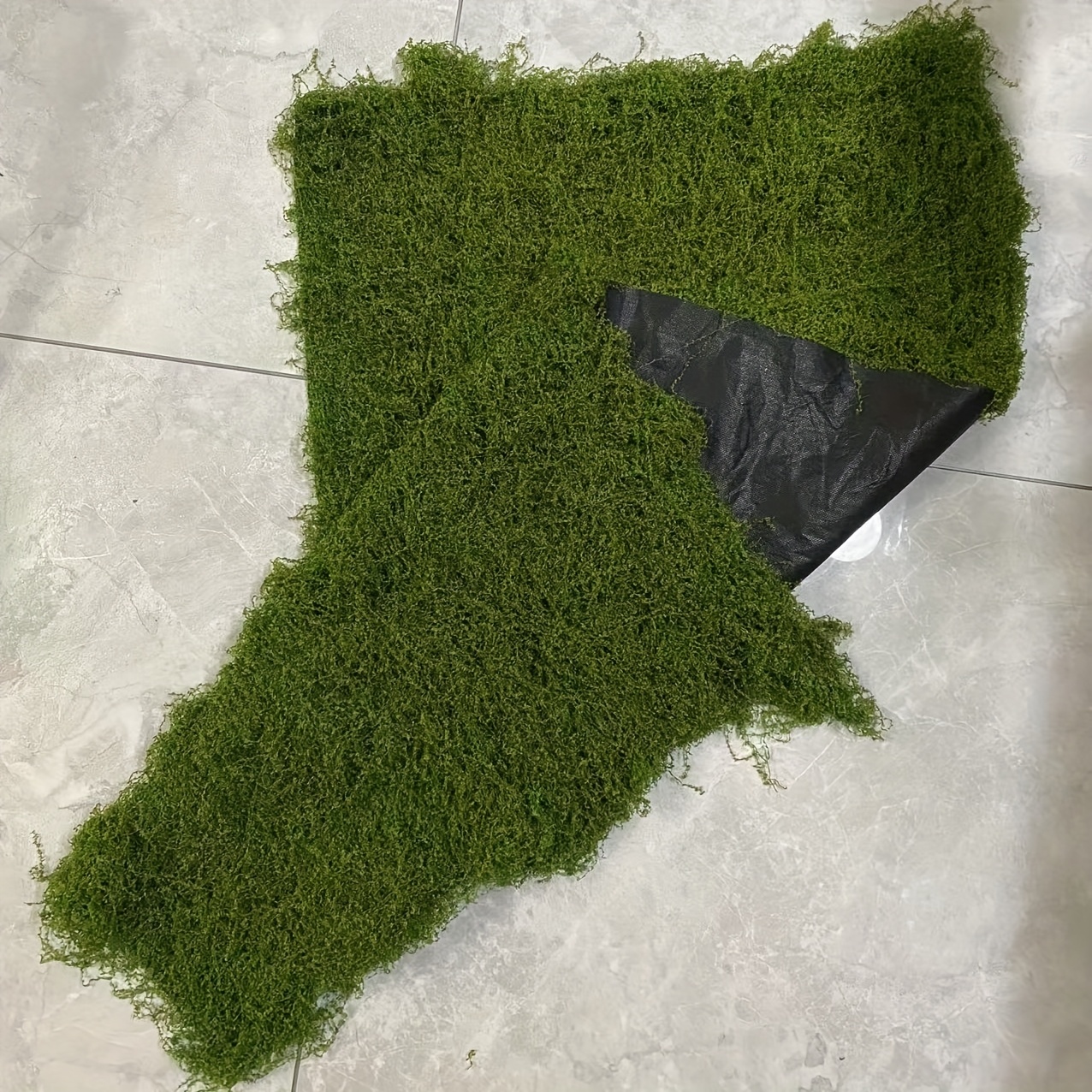 E-shop 50 x 100 cm, künstliches Moos mit Rückseite, künstliches Moos, realistische , Kunstrasen, Dachbeschattung, geeignet für , Ausstellungshalle,