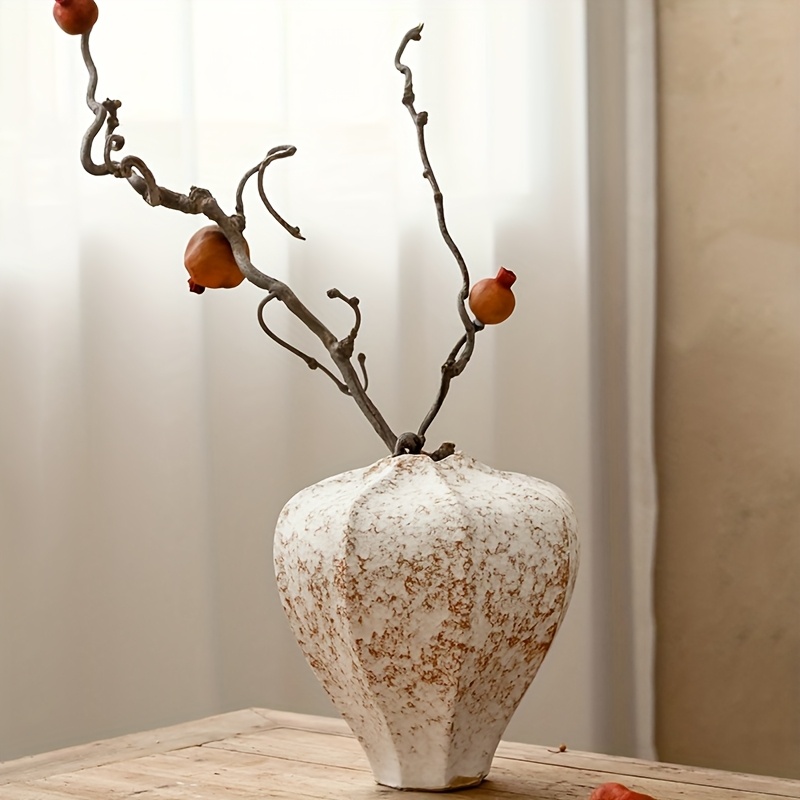 A Handcrafted White Ceramic Vase - Vintage Style Modern Home Decor, Suitable for Dining Tables, Kitchens, Offices, Or Living Rooms - an Ideal Housewarming Gift And Vase Home Decoration