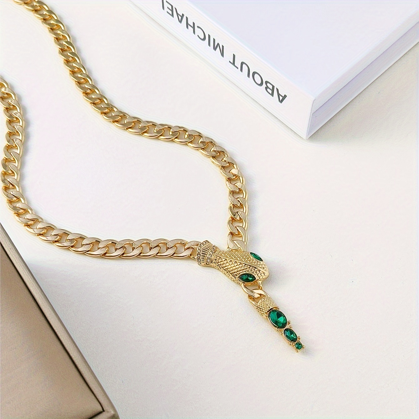 TEMU 1 collar con colgante de serpiente en Y para mujer, con incrustaciones de cristales de strass de cristal, a y exquisitamente incrustado, cadena