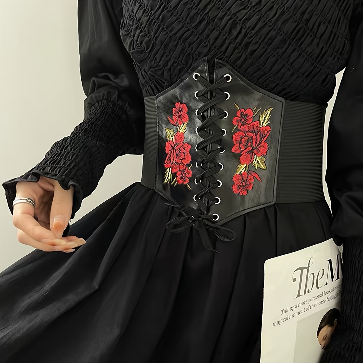 

Elegant Vintage-inspired Embroidered Flower Wide Belt For Women - Versatile Elastic Waistband For Casual & Dressy Outfits