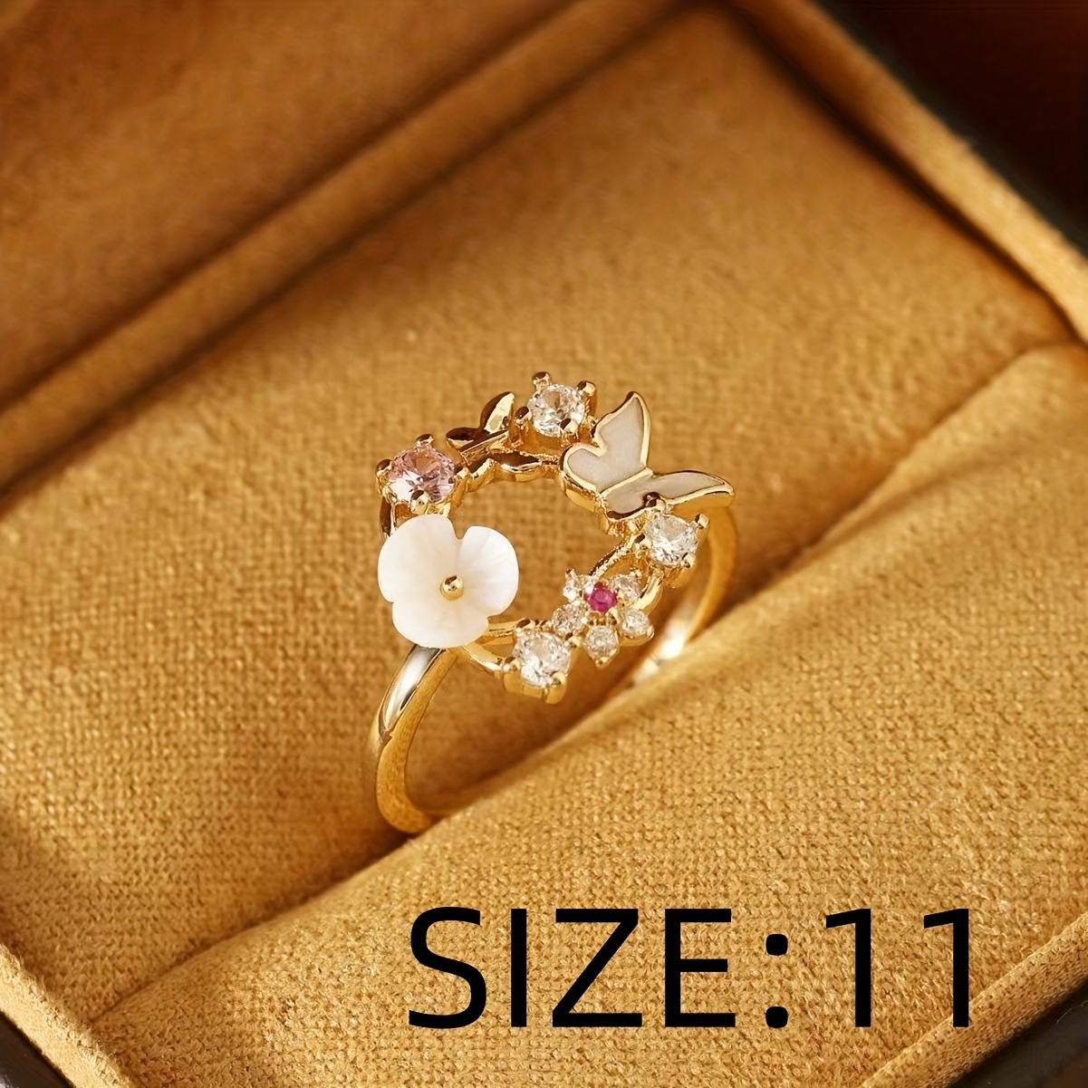 Exquisite Flower Unisex Ring with Synthetic Zircon