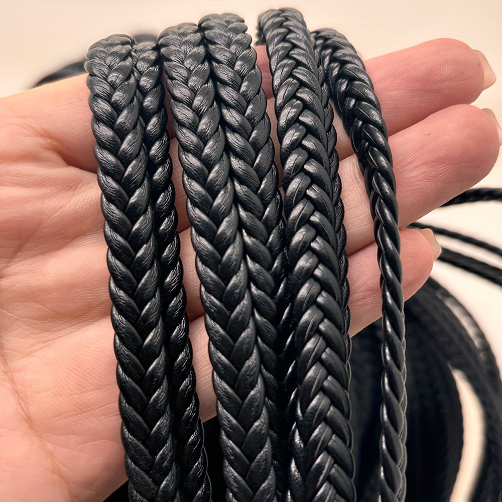 

Corde Tressée en Cuir PU de 2m de Long et 6mm de Large, Corde en Cuir PU Artificiel pour la Fabrication de Bijoux DIY, Accessoires de Bagages et de Vêtements