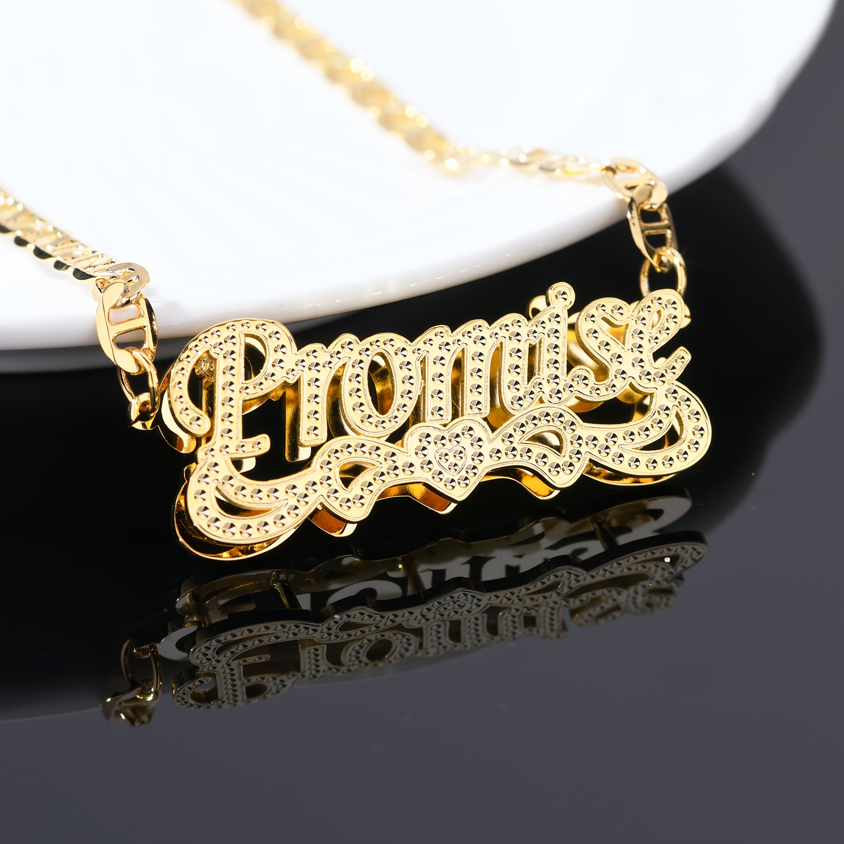 Personalized Women's High End Pendant with Name Engraving