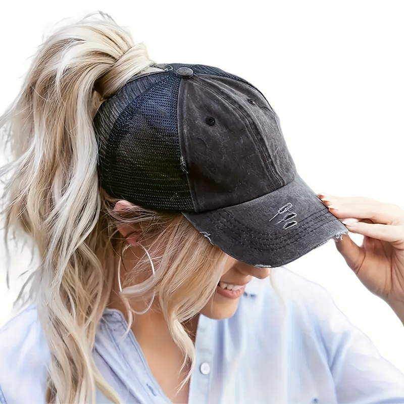 

Ladies' Breathable Mesh Baseball Cap With , Outdoor Activities , Summer, And Autumn. This Classic, Multi-colored, Pattern-free Cap Features A Ponytail Hole And Is Part Of The Contrasting .