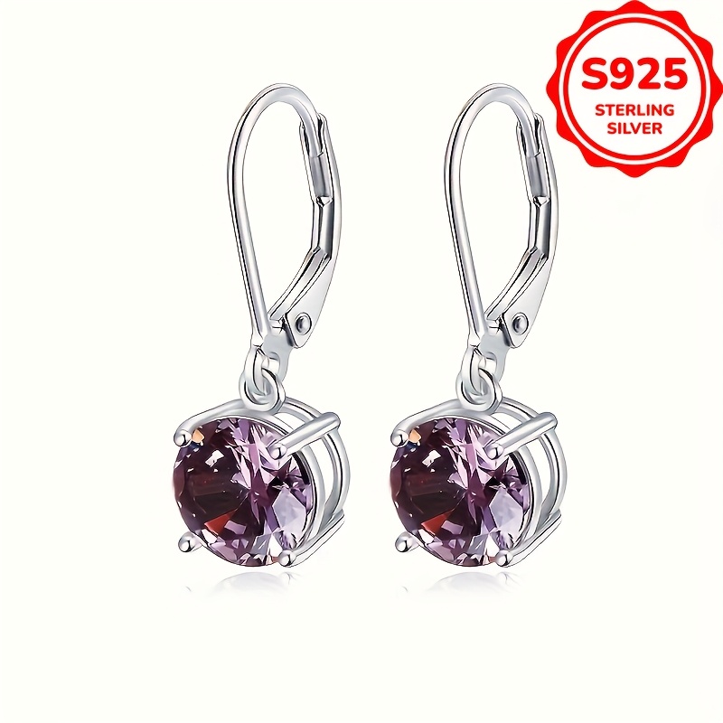 

A Pair Of S925 Sterling Silver Round Synthetic Zirconia Earrings, Weighing 3.3g, Perfect As A Gift For A Girlfriend.