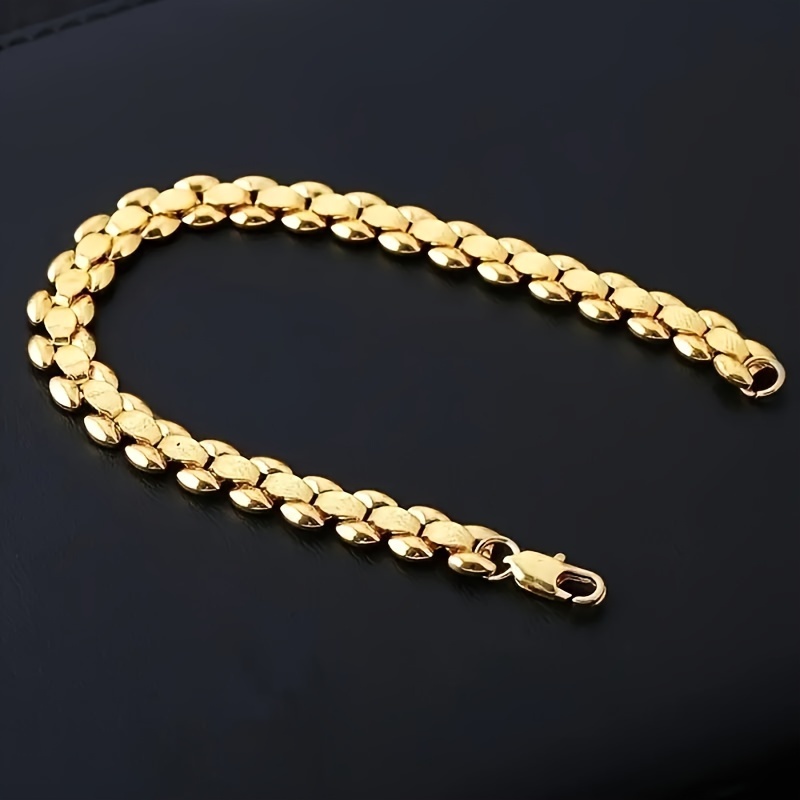 Image of Luxury Fashionable Classic Women's Golden-tone Bracelet - Durable Iron Chain For Everyday & Party Wear, Valentine's Day Gift
