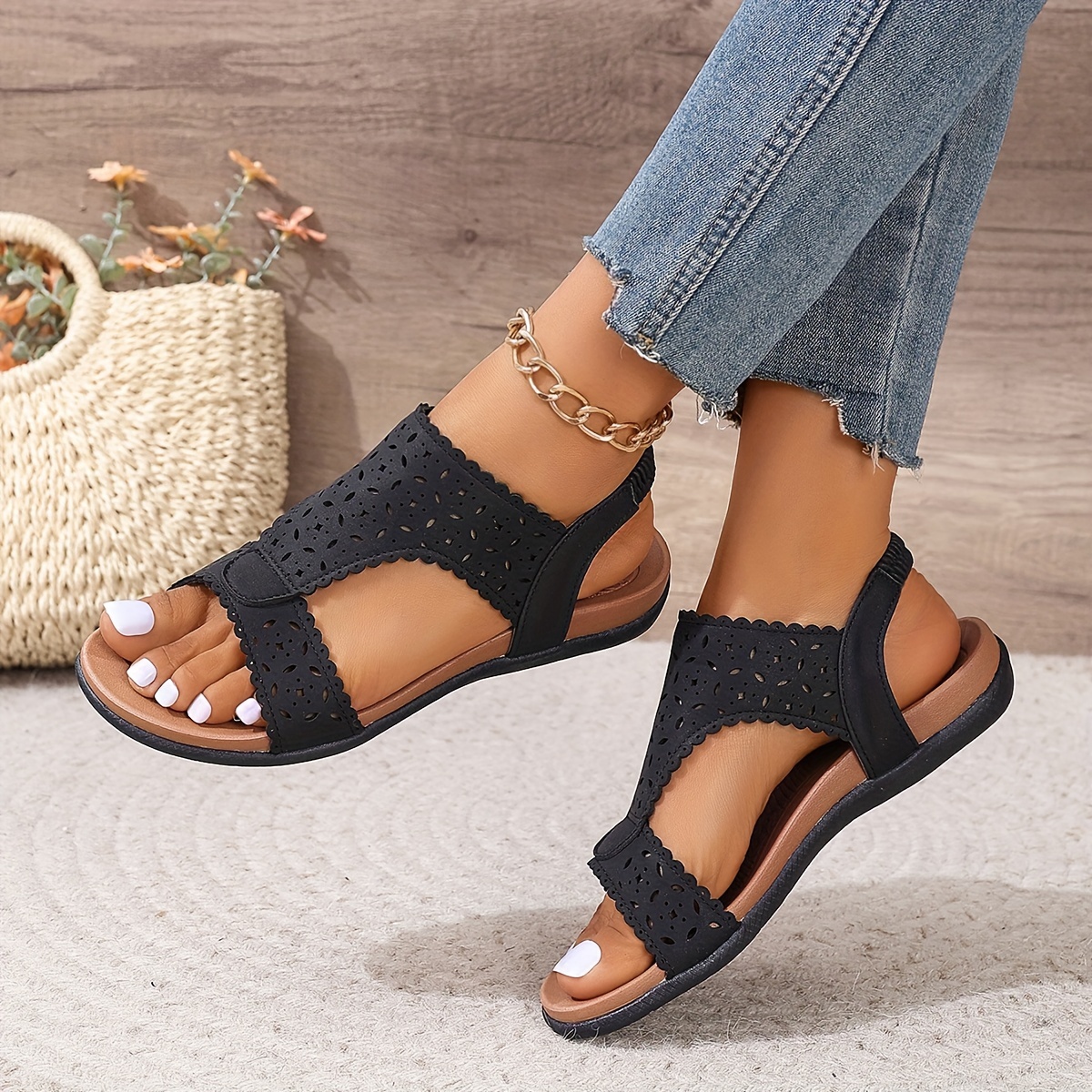 

Women's Cut-out Design Comfort Sandals, Durable Soft Sole Summer Casual Shoes With Elastic Back Strap, Breathable Beach Shoes