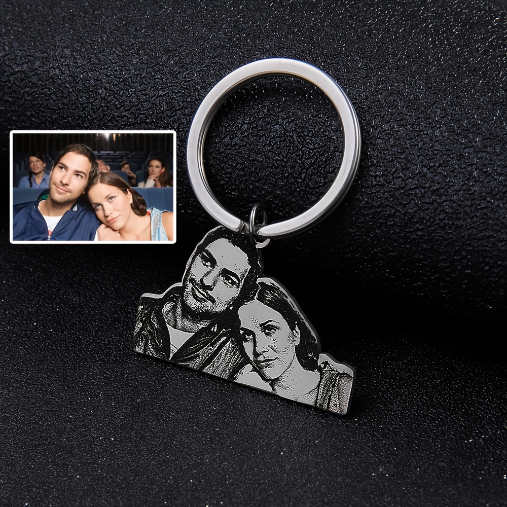 Image of 1pc Fashion 304 Stainless Steel Personalized Custom Portrait Picture Text Anti-rust Anti-fading Women's Pendant Keychain Suitable For Daily Matching Decoration Holiday Gift