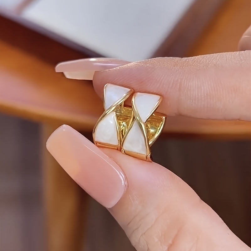 Women's Vintage Irregular Geometric Hoop Drop Earrings