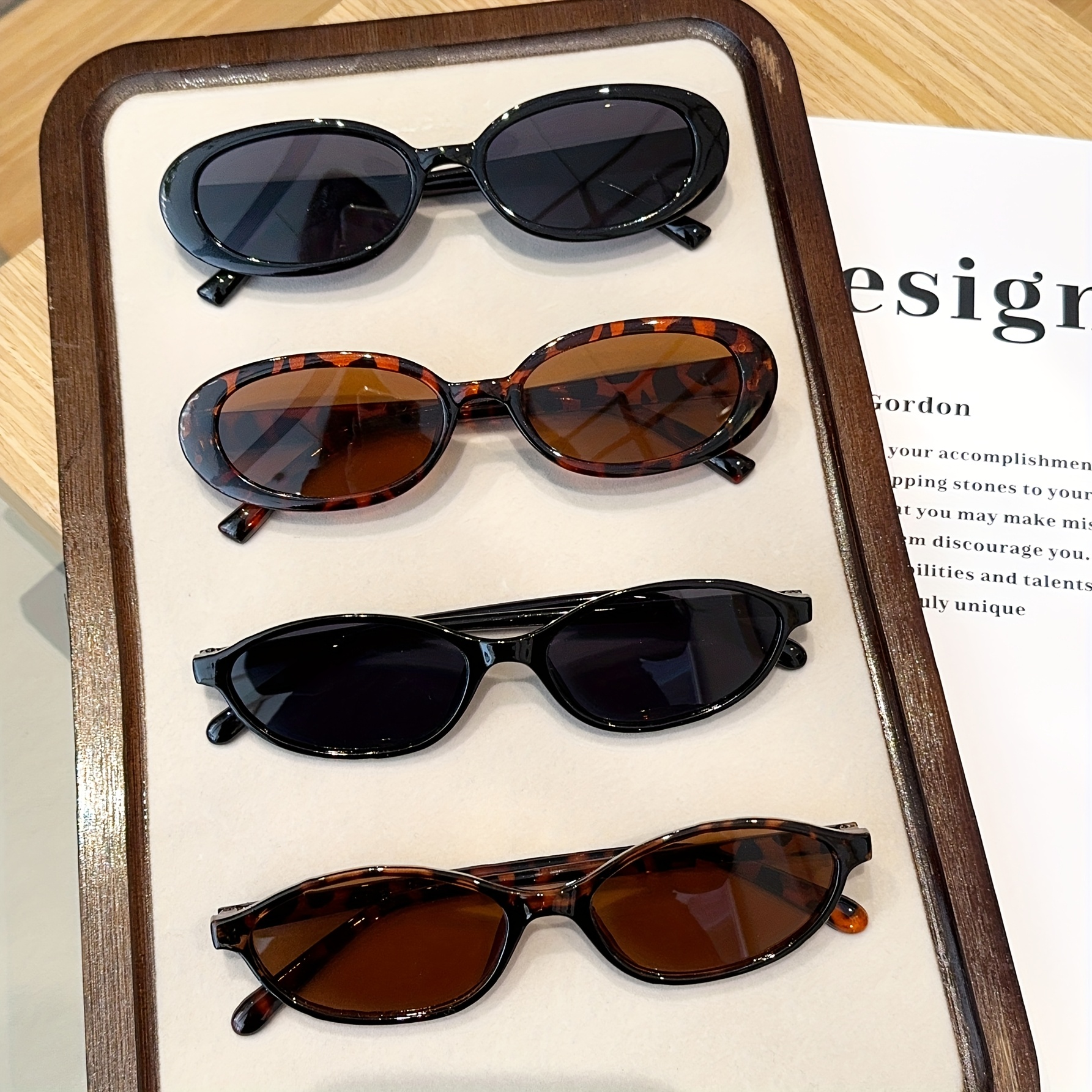 Image of 4-piece Fashion Mixed Glasses Set With Leopard Print Decoration, Daily Decorative Gift Set For Family Or
