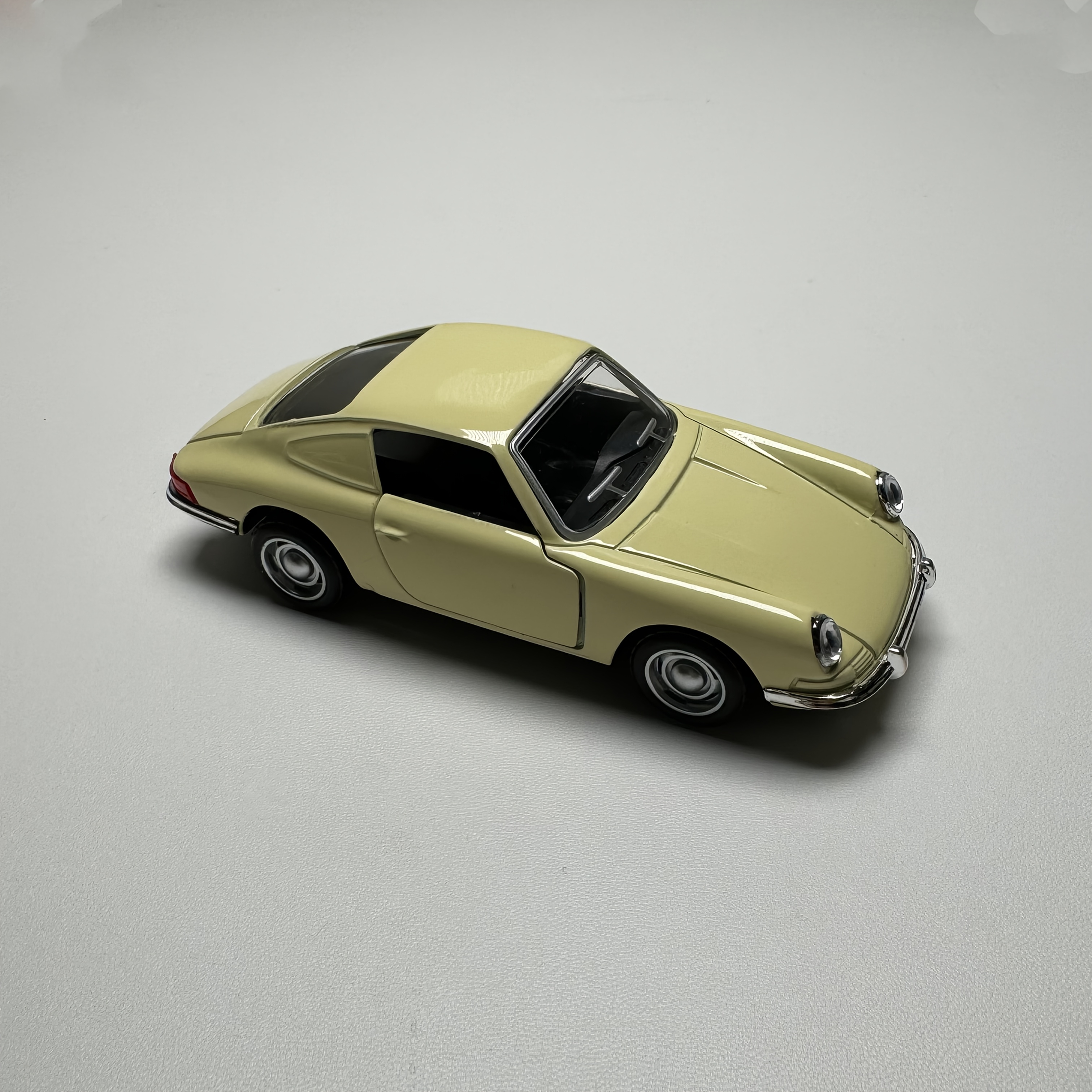 Supercar 1978 Turbo Turbocharged Retro Alloy Toy Car Model - Made Of Alloy, Featuring , Red And Scheme, Gift For Adults And Enthusiasts