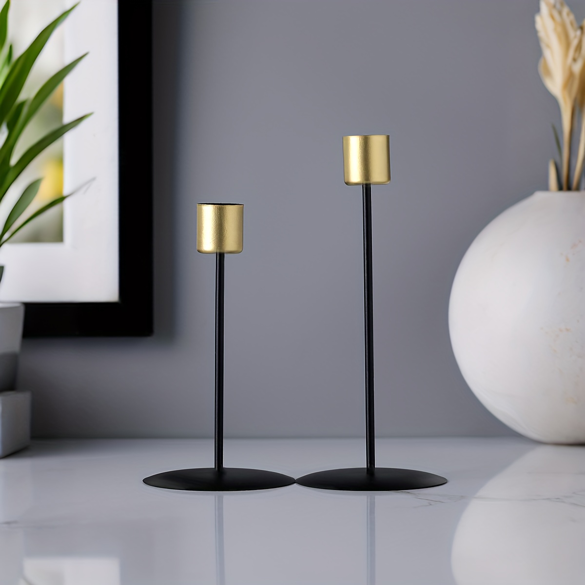 Image of A Pair Of Minimalist Iron Candle Holders, Suitable For Home Decor Room, Bedroom, Study, And Dining Table, A Romantic Atmosphere For Candlelight Dinners