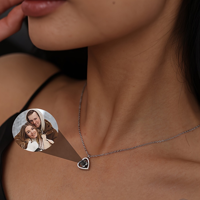 Personalized Heart Pendant Photo Necklace — Custom Gift for Loved Ones