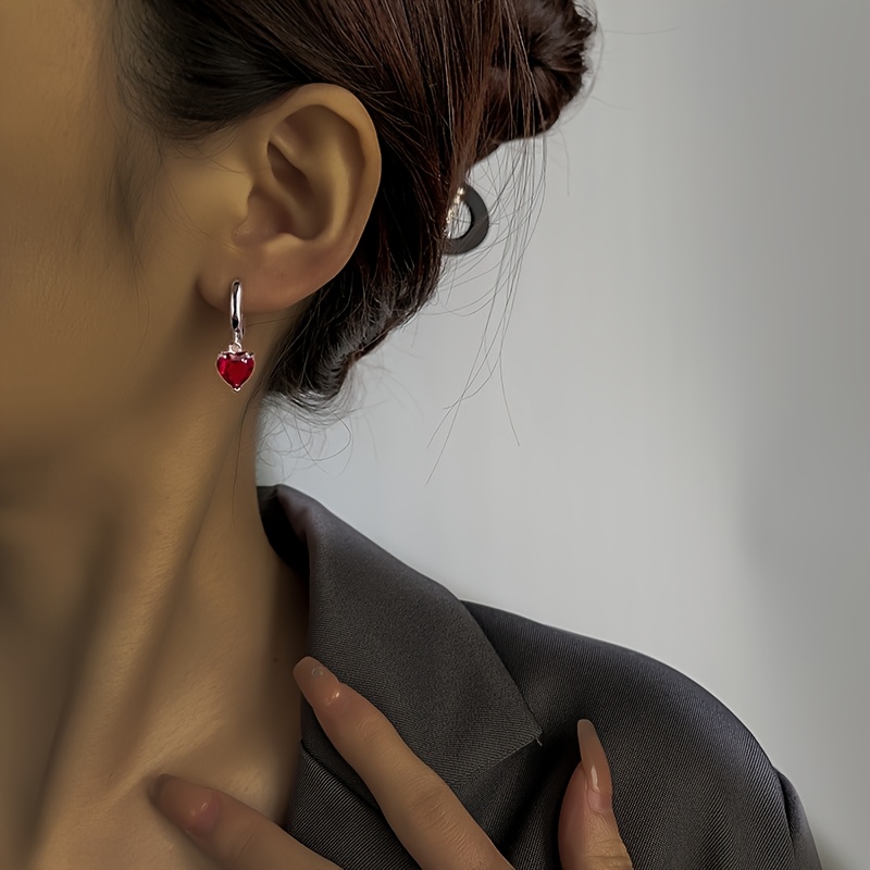 Women's Stylish Minimalist Red Synthetic Earrings Set