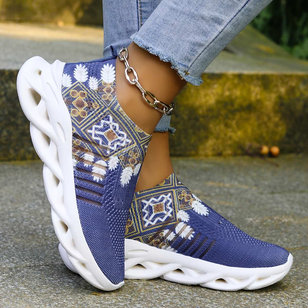 

Women's Floral Pattern Sock Sneakers, Casual Lightweight Low Top Slip On Trainers, Comfy Outdoor Sports Shoes