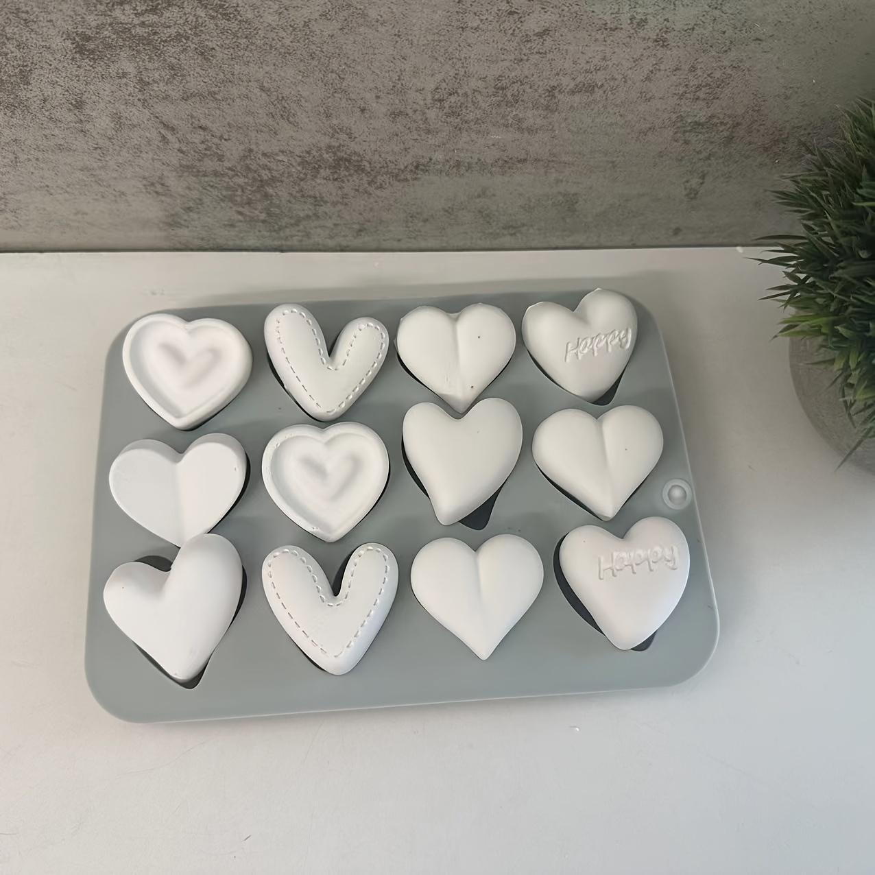 

1pc Heart Silicone Molds 12 Cavity Heart Shape Mould Resin Mold For Valentine's Day ' Day