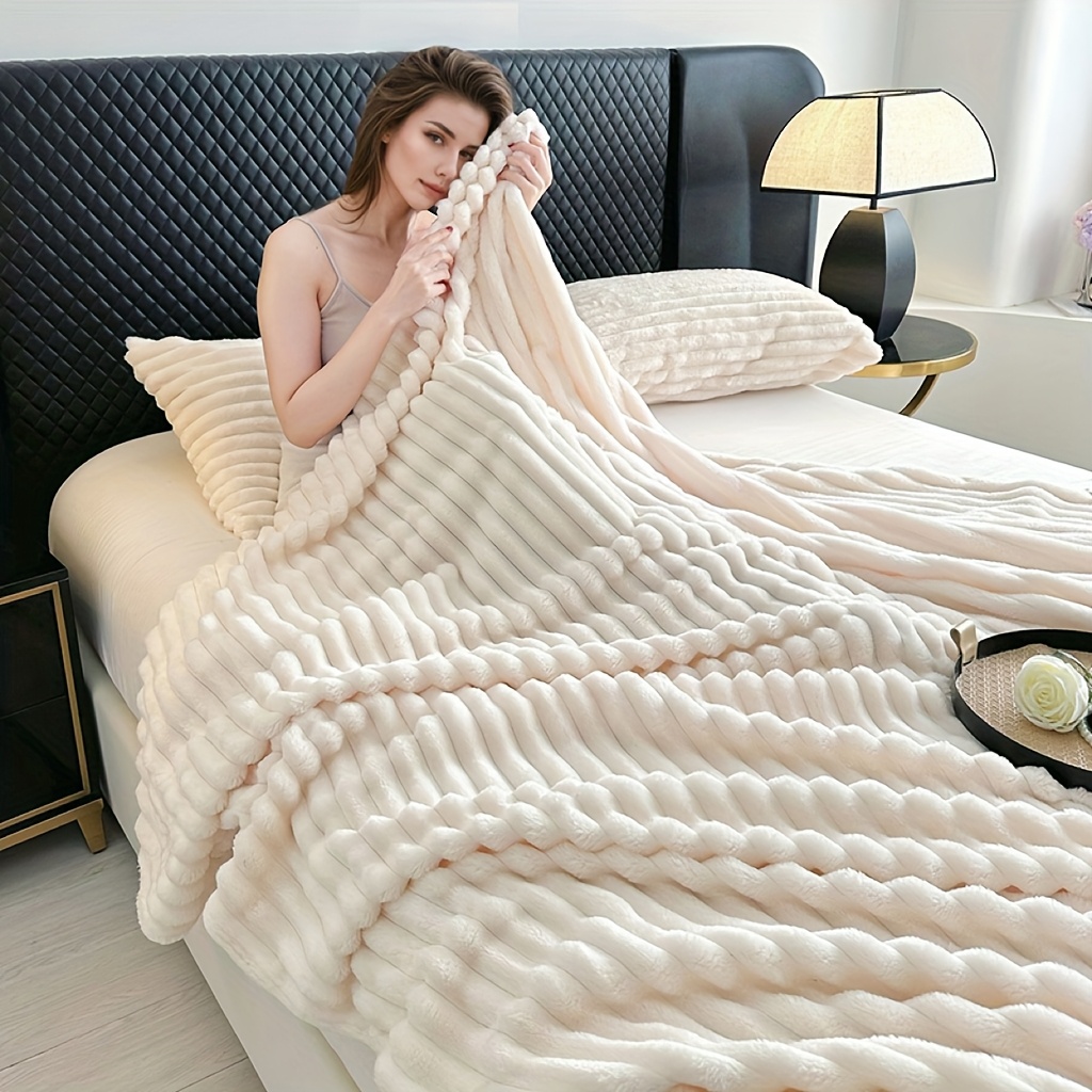 Luxurious Double-Sided Rabbit Fur Throw Blanket Soft Pink White  Striped Bedspread, Plush Bed Cover for Couch, Camping, Office Ma