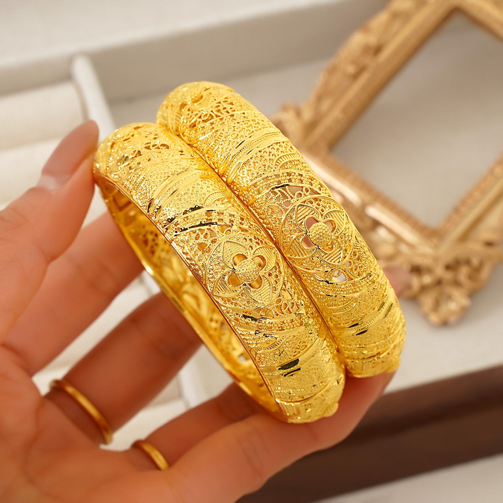 2pcs Golden Plated Openwork Bracelets Classic Comfortable Style