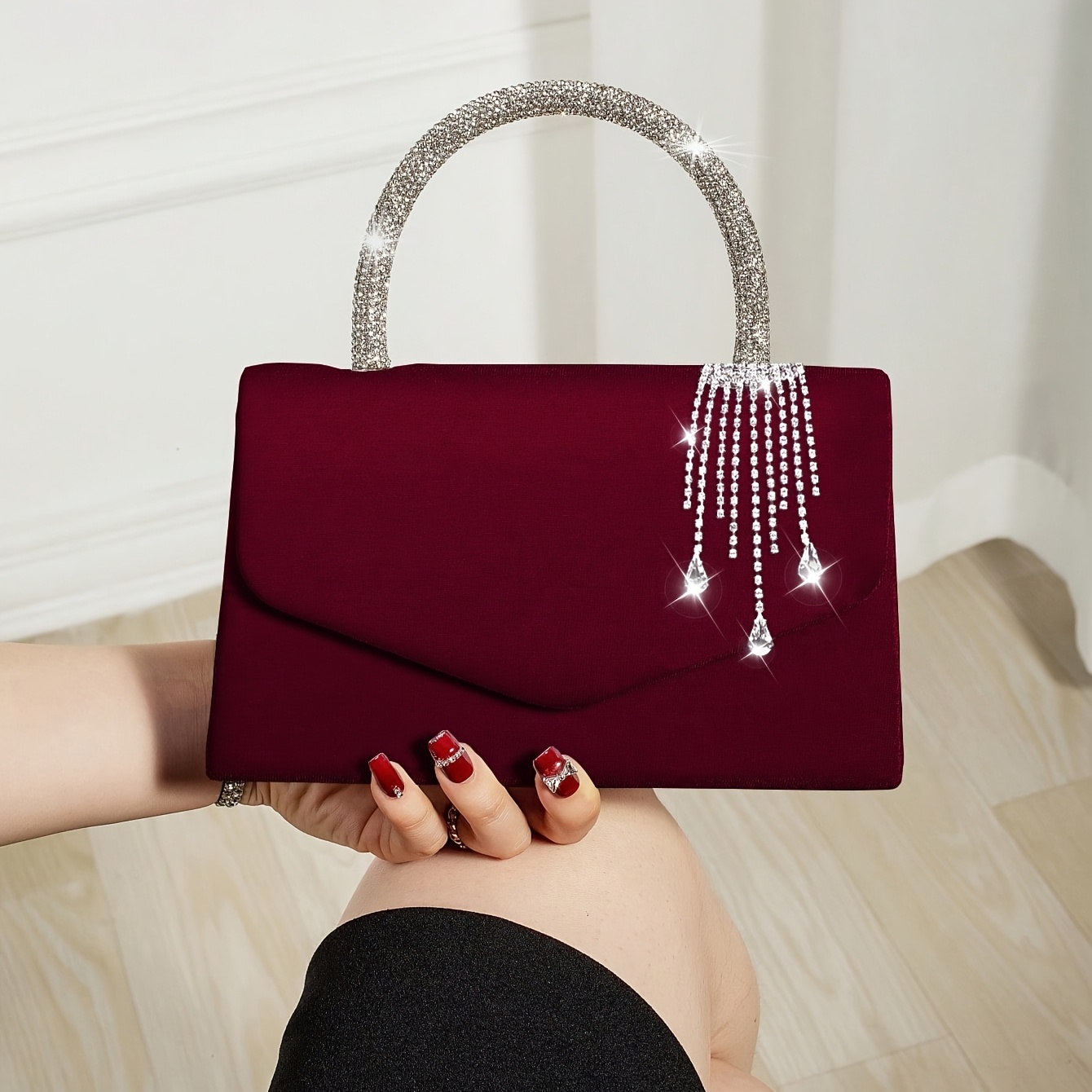 Elegant Plush Rhinestone Pendant Handbag for Parties