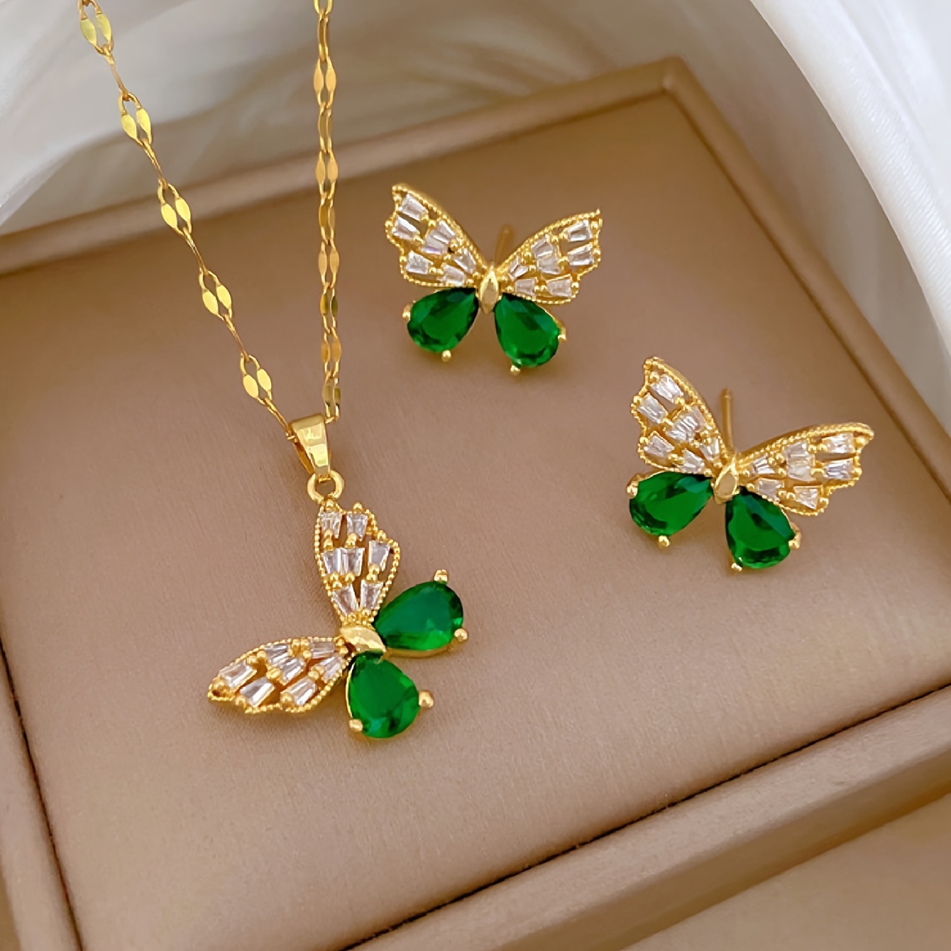 TEMU 1/2/3pcs de Collier et Boucles d'Oreilles Pendentif Papillon Incrusté de , Bijoux de Mode Femme, Bijoux en Acier Inoxydable Hypoallergéniques et