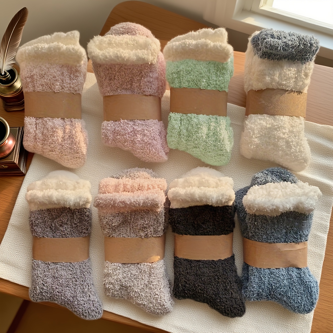 TEMU 5 Pairs Random And Winter Women's Plush Thickened Color Coral Fleece Fashionable Warm Socks Suitable For Daily/home/leisure/outdoor/sports Wear