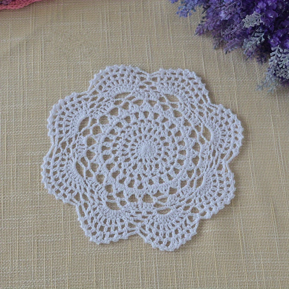 

2pcs Vintage Crochet Doilies Round Handmade Lace Placemats Crafts Tables Home Wedding Birthday Decoration