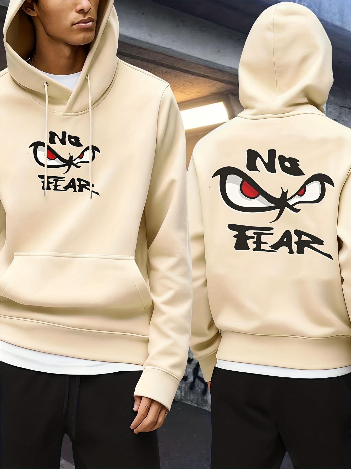 Verdikte herensweater met capuchon, gloeiende ogen en "Geen angst