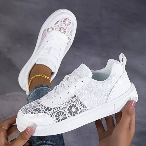 breathable low top athletic shoes for women casual sneakers lightweight non slip large size athletic footwear for running walking and training spring summer holiday gift women shoes