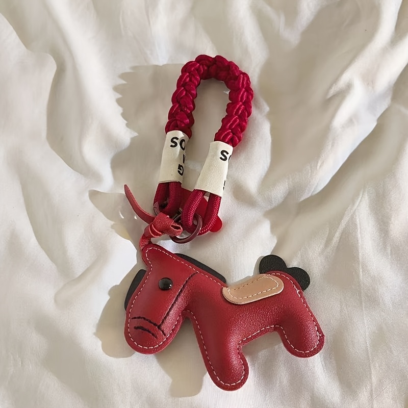 TEMU Un Colgante para Teléfono de Caballo de PU con Colgante de Cuero Sintético y Correa de Muñeca Tejida a , Diseñado Específicamente para Teléfonos