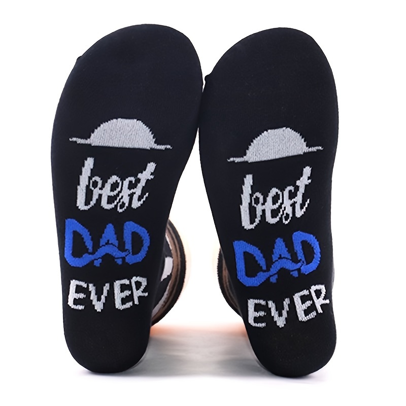 

1 Pair Of Men's Cotton Blend Fashion Fun Best Dad Ever Print Crew Socks, Comfy & Breathable Elastic Socks, For Gifts, Parties And Daily Wearing