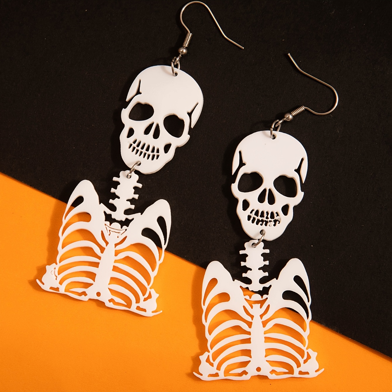 TEMU 2pcs Boucles d'oreilles Halloween Style Noir Cadre Crâne Acrylique Boucles d'Oreilles Exagérées Bijoux, Pile