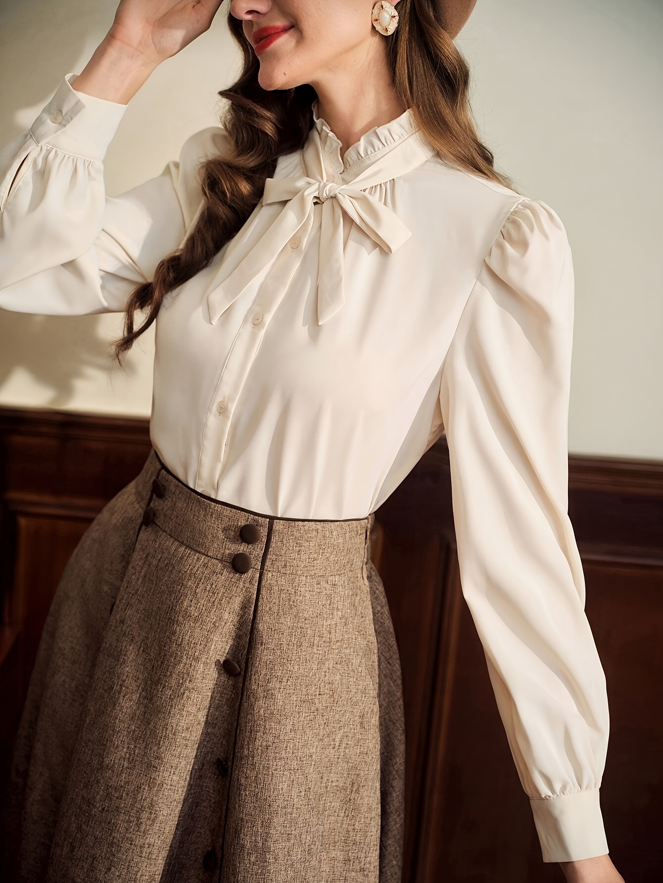 Vintage-Inspired Women's Blouse with Collar, Tie Cuffs Cinched Waist  Long Sleeve Casual Shirt in Cream Spring/Fall L