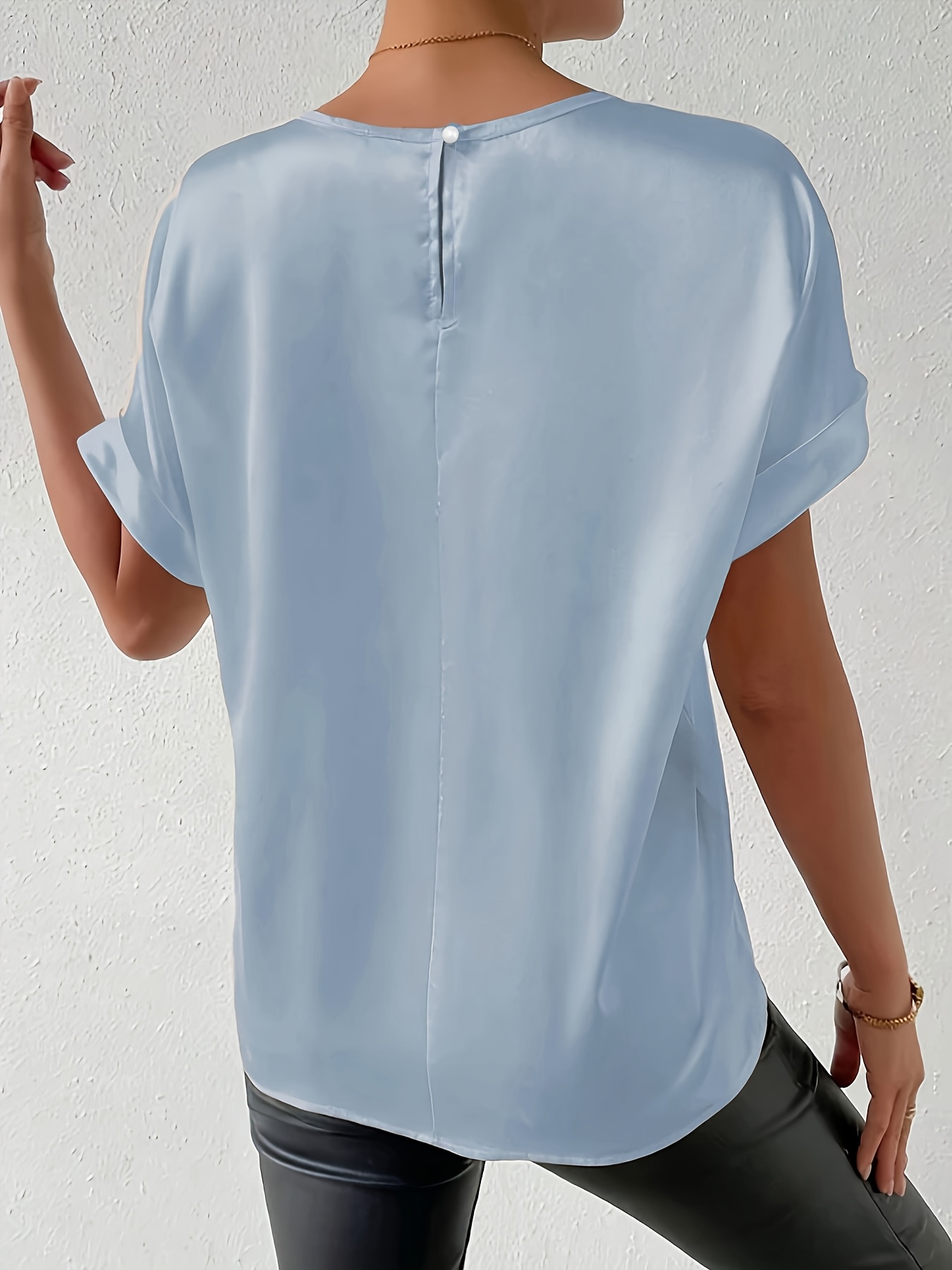 Women'S Plus Size Light Blue Woven Blouse - Elegant Short Sleeve Crew Neck, Solid Color, Non-Stretch Fabric, Perfect for Summer, Casual Summer Wear|Sleek Fitted Look|Nonstretch Material, Plus Size Blouses