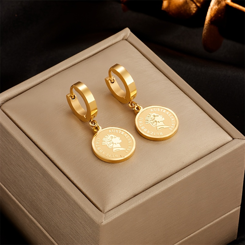 

Paire de Boucles d'Oreilles Créoles Élégantes à Pendentif Rond de Reine Rétro Français Doré - Acier Inoxydable, pour & Cadeaux, Boucles d'Oreilles Fantaisie