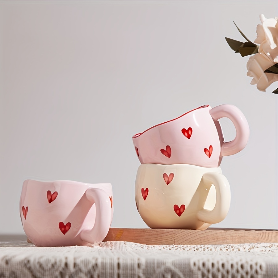 

1pc Romantic Ceramic Coffee Mug 9.5oz - Charming Heart Pattern, Love-inspired Cup For Couples, Birthday Gift, Adorable Office & Home Collection For Coffee & Milk