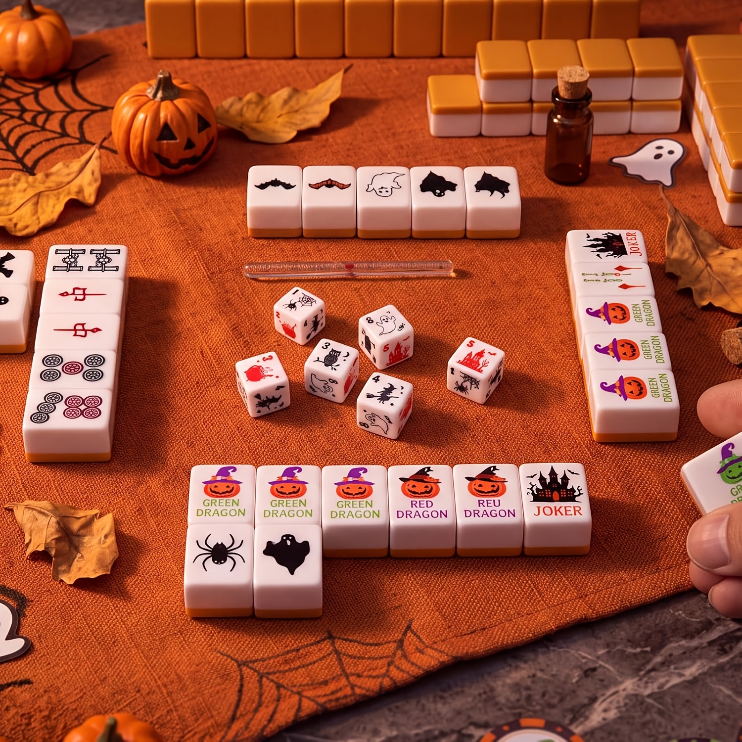 6pcs Halloween Patterned Game Dice, Right-Angle Design