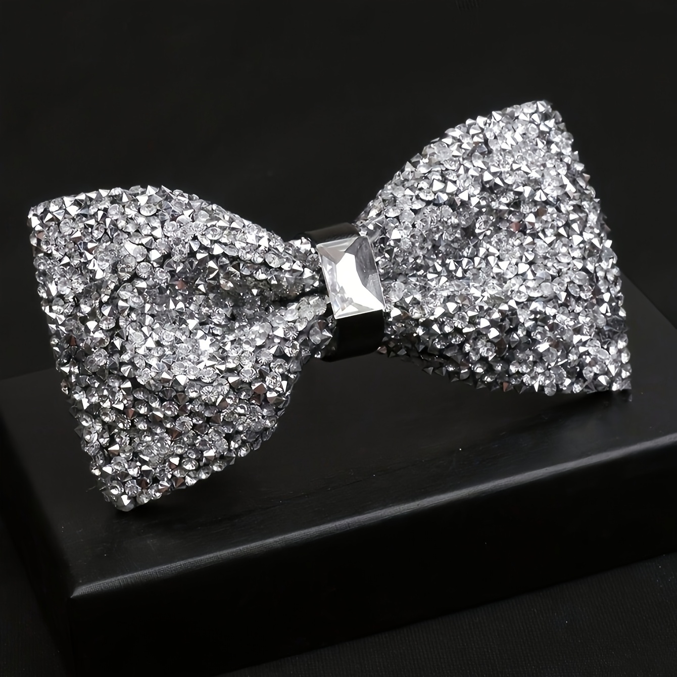 TEMU 1pc Of Sparkling Gypsophila Crystal Bow Tie - A Stunningly Bright Accessory For Men's Banquets And Weddings - A Stylish Touch For , Perfect As A Gift Option
