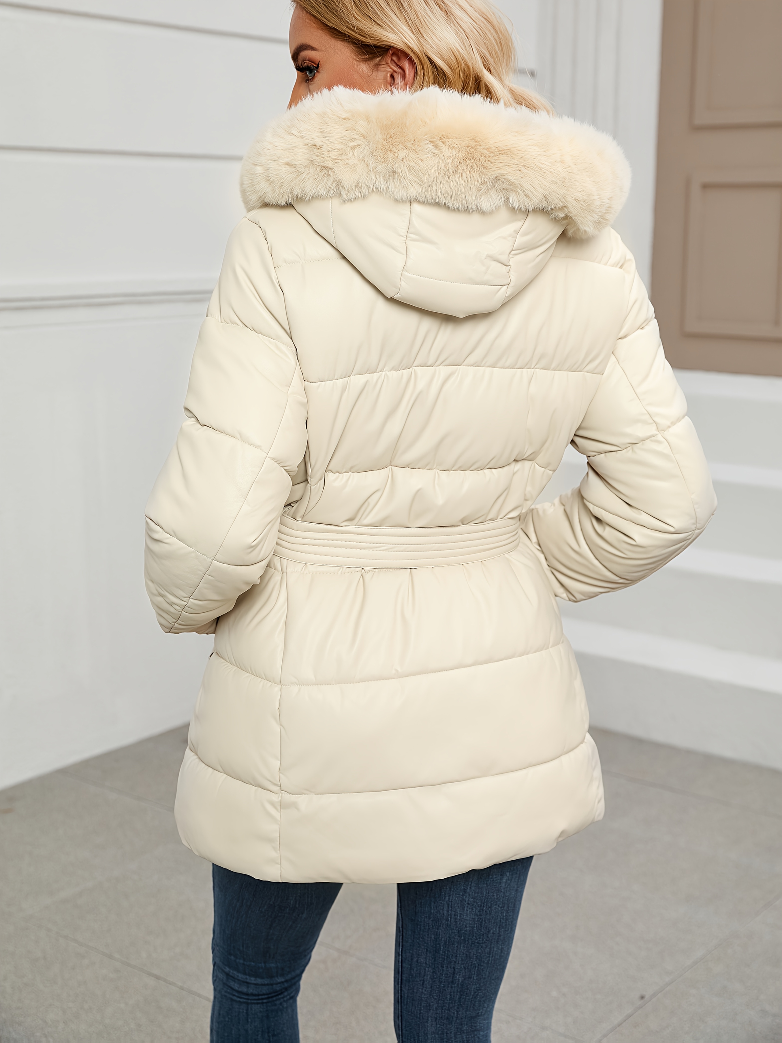 Elegante dames winterjas met faux fur capuchon - Lange mouwen, ceintuur in de taille, effen, gewatteerde jas voor koud weer, comfortabele bovenkleding|Strakke winterjas|Gewatteerde jas