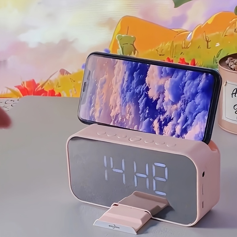 Compact Pink Portable Speaker, FM Radio, LED LCD Mirror, Wireless Microphone, Wireless Connection, USB Charging, High Quality Audio, TF Card, Adjustable Volume And Brightness. Suitable for Easter, Birthday Gifts, Mini Wireless Alarm Clock Speaker