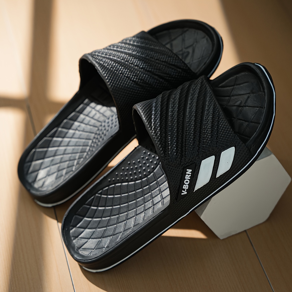 

Men's Casual Eva Slides - Black Textured Open-toe Slippers With White Sole Accents, Comfortable Non-slip Home Footwear For All