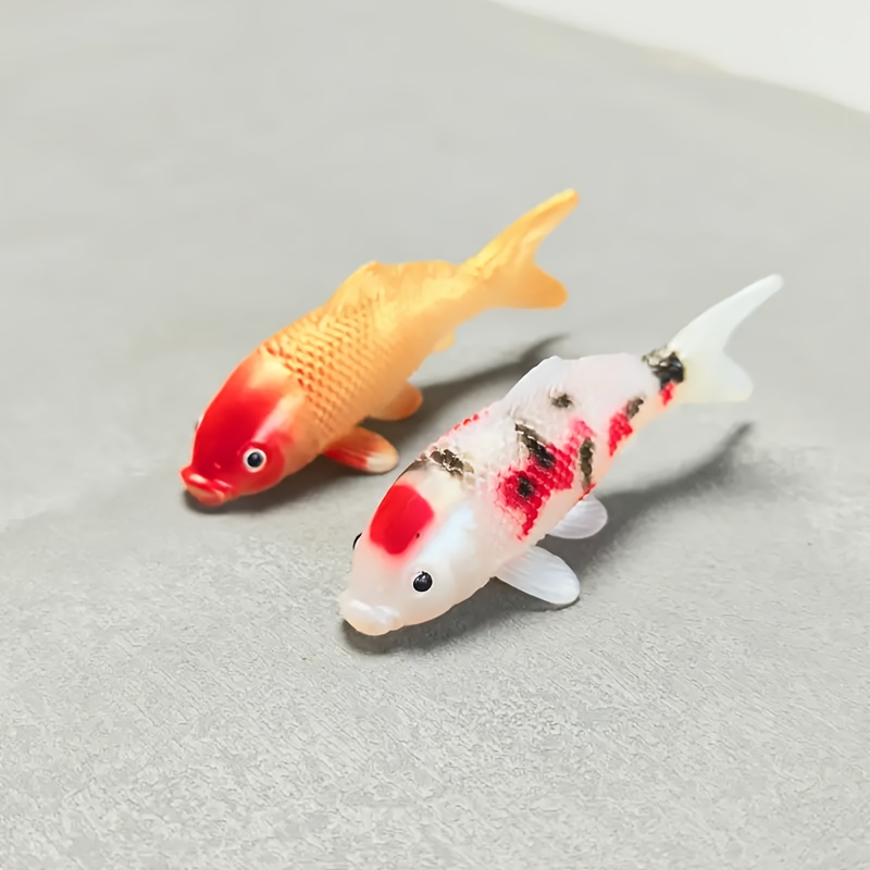 E-shop 2 Stück Künstliche Koi-Fische Aquarium-Deko – Lebendiges Orange und Weiß mit Schwarz/Rot-Muster, Geeignet für Innenwasserbecken und